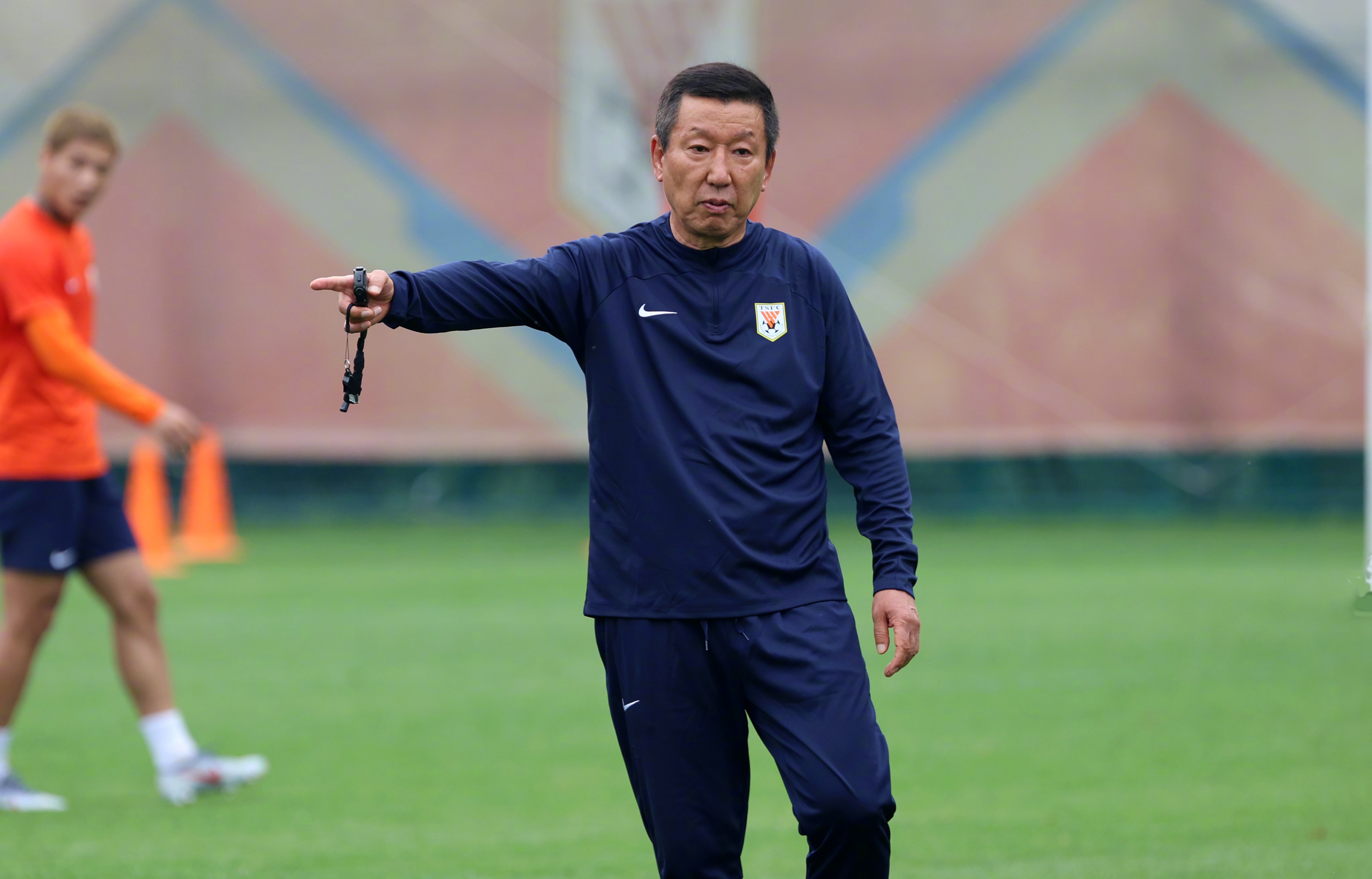 详细阅读:s15外围英超赛前再迎强敌,山东泰山主帅复盘,主帅态度——悬念犹存,纪律约束更严格的简单介绍 s15外围英超赛前再迎强敌,山东泰山主帅复盘,主帅态度——悬念犹存,纪律约束更严格的简单介绍